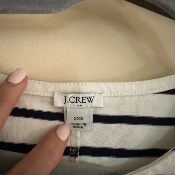 J Crew beautiful dress white with navy stripes - Picture 3 of 3